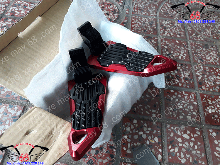 Hình ảnh: Gác chân CNC màu đỏ đen giá rẻ tại shop 68 TPHCM Q1