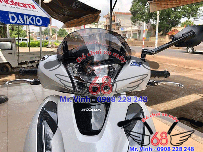 Hình ảnh: Cận cảnh Kính Rizoma Elic lắp cho SH Việt Nam 2019 cực đẹp giá rẻ tại Shop đồ chơi xe máy 68 TpHCM Q1