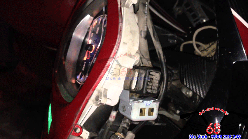 Hình Ảnh: Vị trí gắn kèn DENSO Toyota ting tong trên xe Visson giá rẻ tại TPHCM