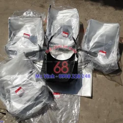 Chắn b&ugrave;n trước Vario 2018 ch&iacute;nh h&atilde;ng