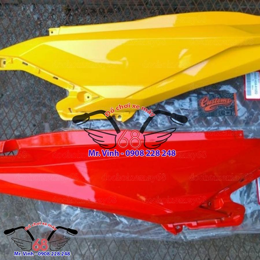 Ốp bụng sau hông xe