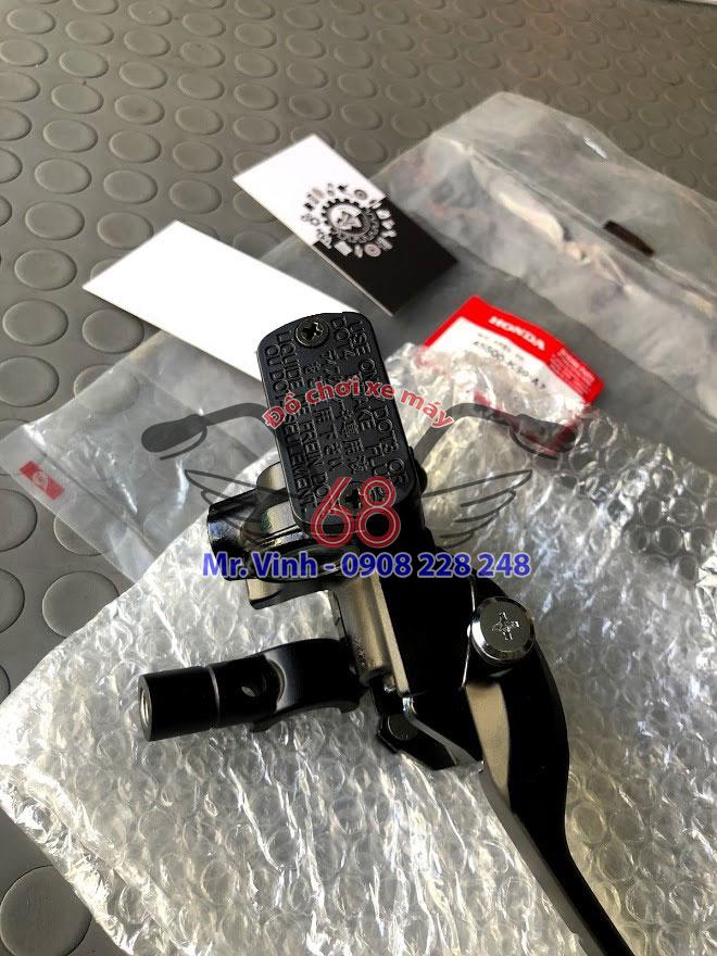 Nắp dầu thắng – Vario 2018