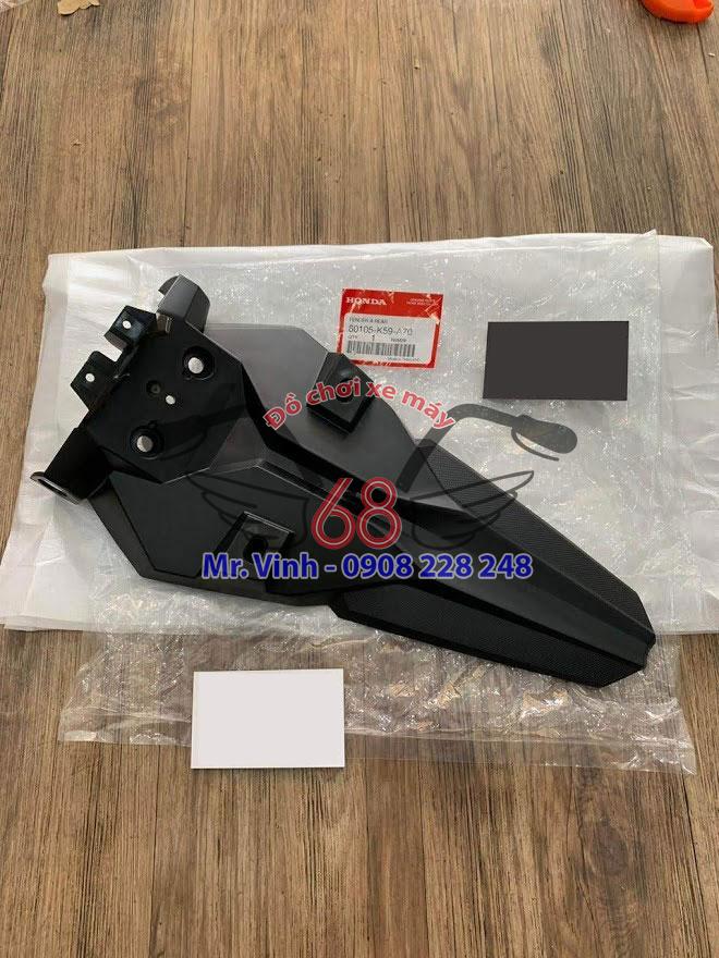 Dè sau miếng biển số – Vario, Click 2018