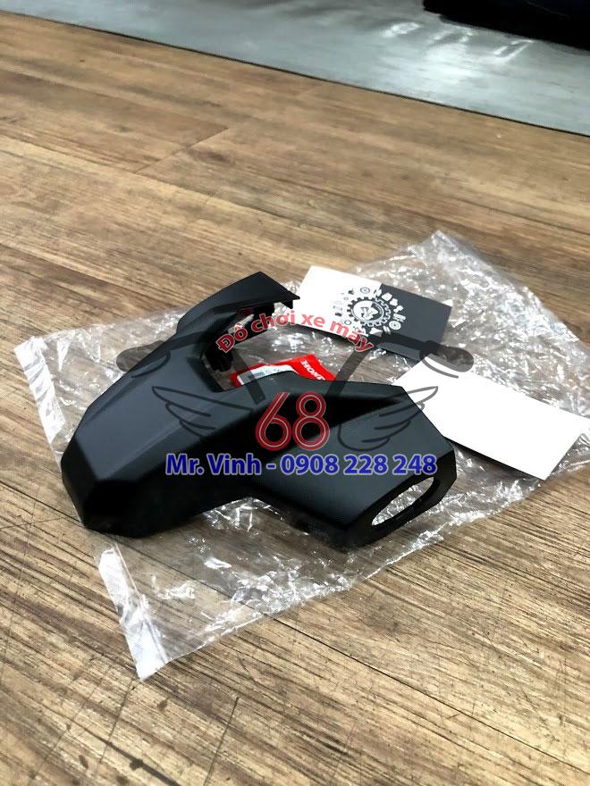 Nắp chụp đèn soi biển số – Vario, Click 2018 - Hình ảnh 2