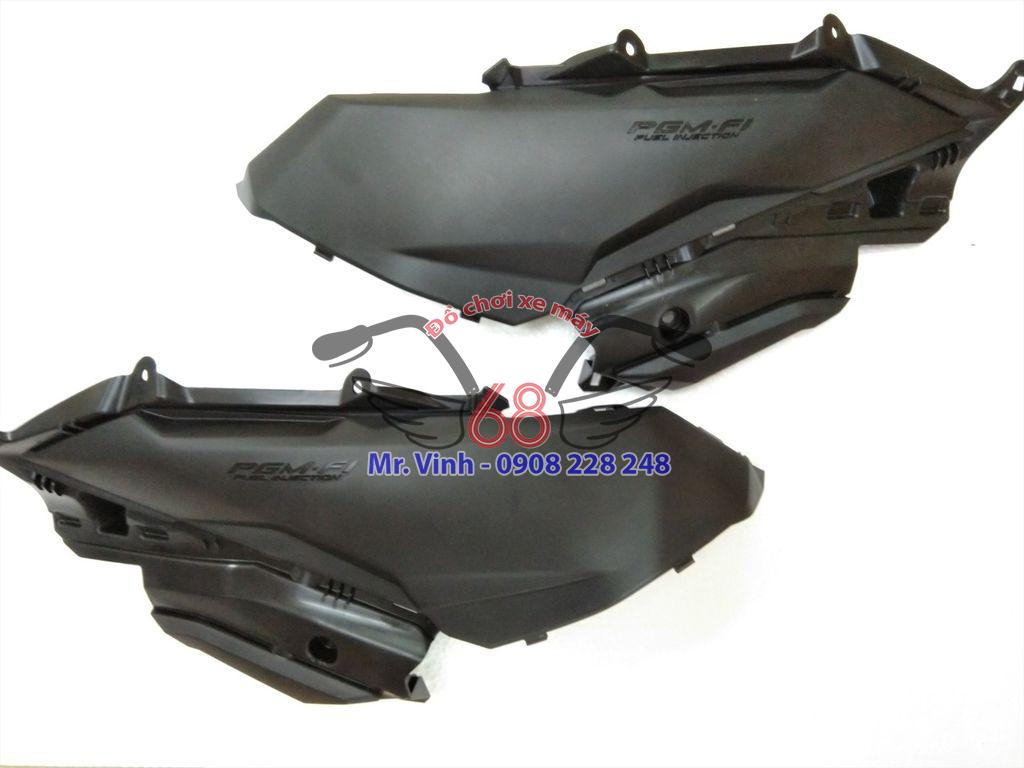 Nhựa ốp lườn (thân) cạnh trái , phải Honda Click , Vario 2018