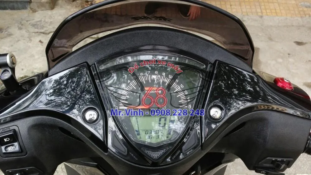 Đồng hồ Koso SH và những điều cần biết
