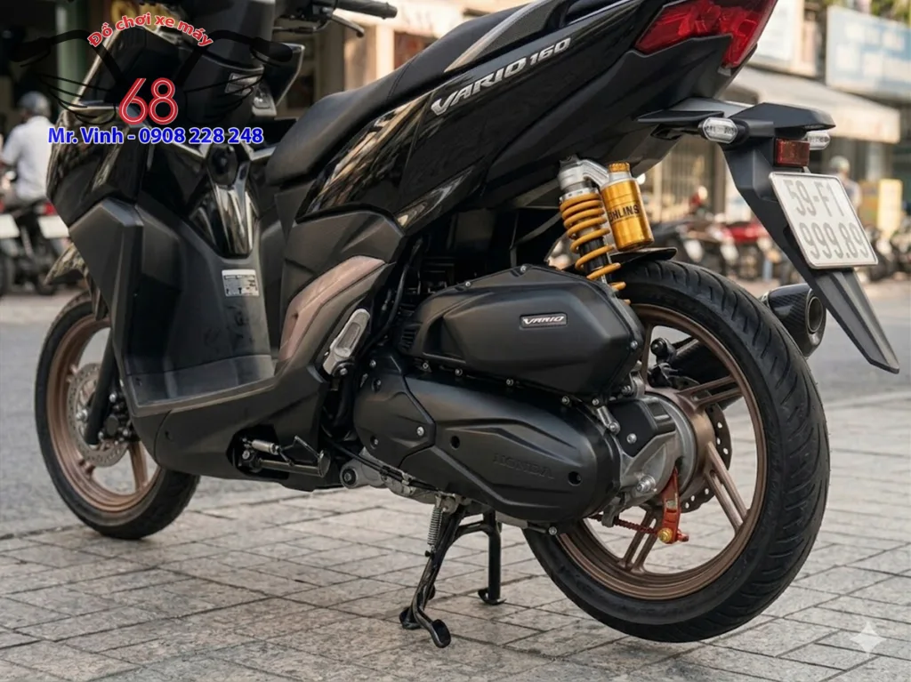 Ốp pô E zin lắp trên xe vario