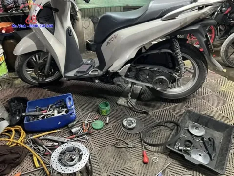 Tổng vệ sinh nồi cho xe SH