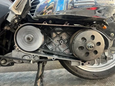 Vệ sinh nồi xe tay ga